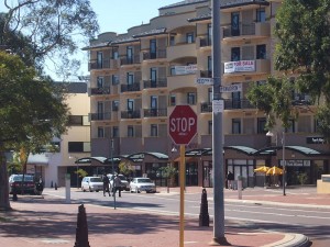 800px-JoondalupDavidsonReidCorner-300x225