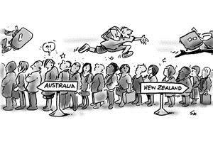 Do many Australians move to New Zealand?